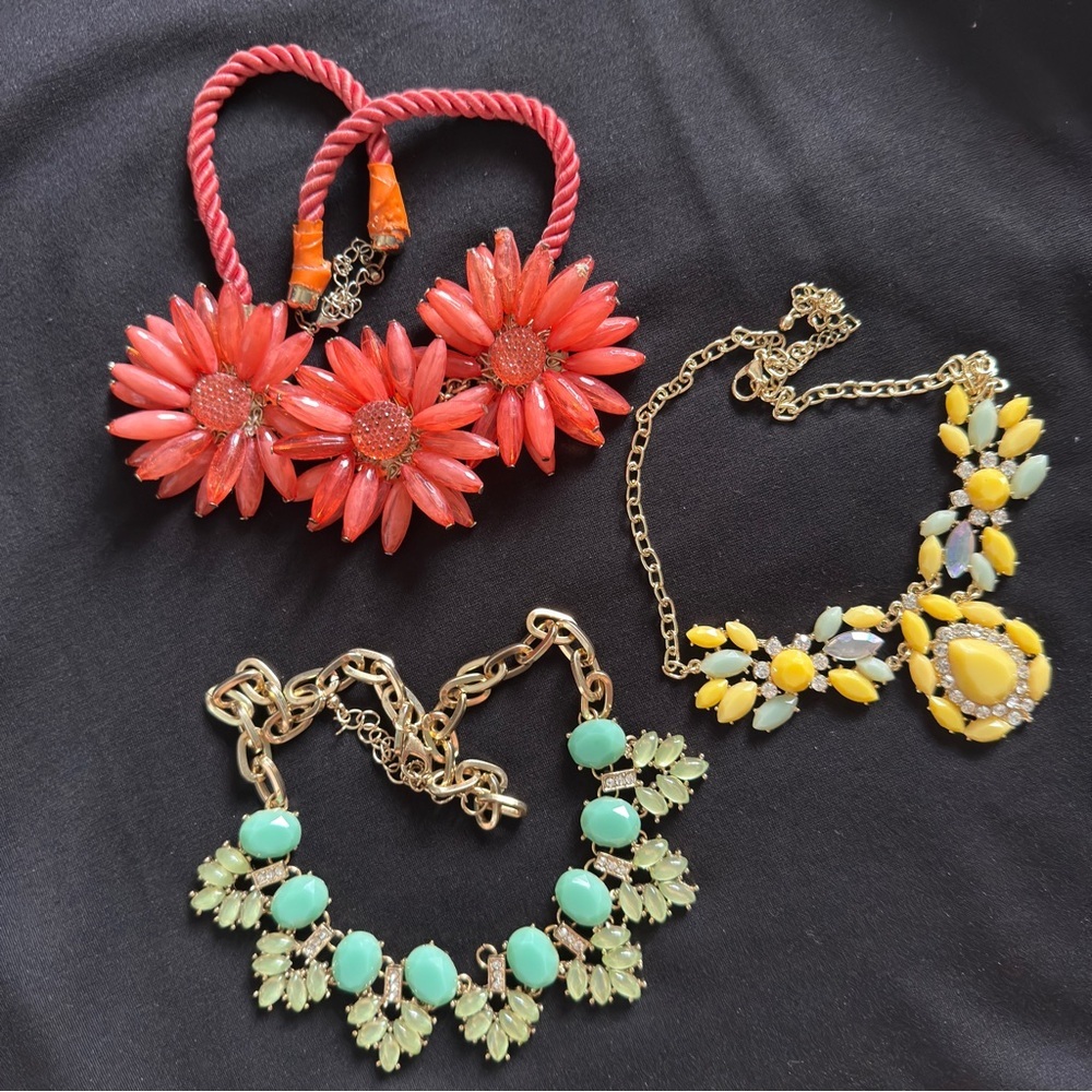 Elegant Floral Jewelry Set